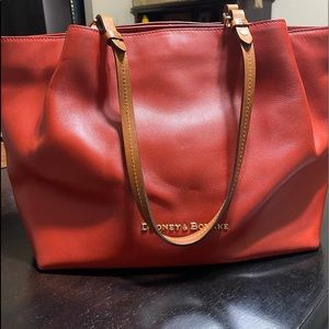 Dooney & Bourke Tote